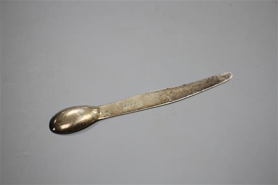 An unusual combination silver condiment spoon and knife??, indistinct marks, possible Scottish, 14.1cm, 19.7 grams.